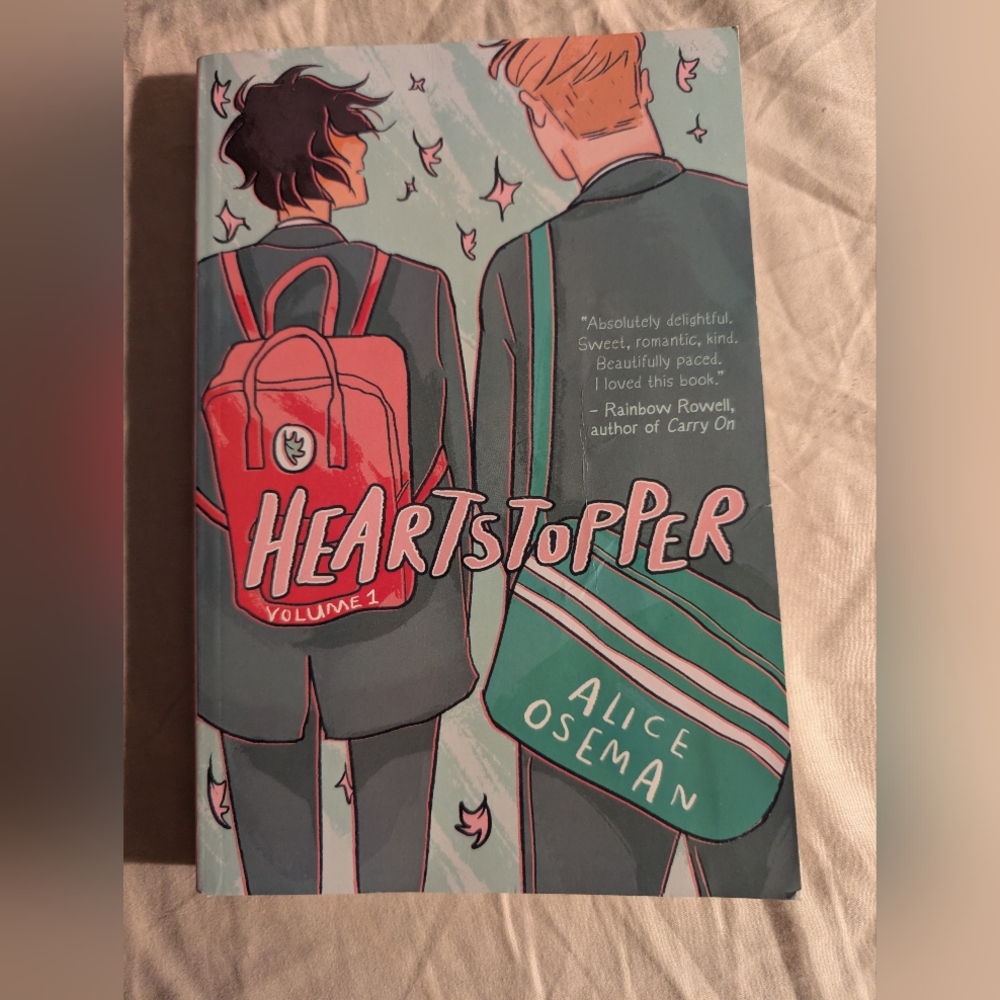 Heartstopper Volume 1 by Alice Oseman - Illustrated Softcover